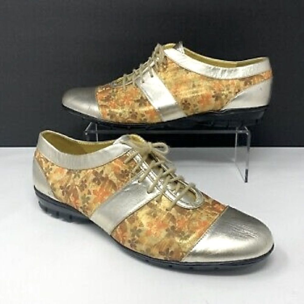 Vintage Amalfi By Rangoni Italian Gold & Floral Sneakers